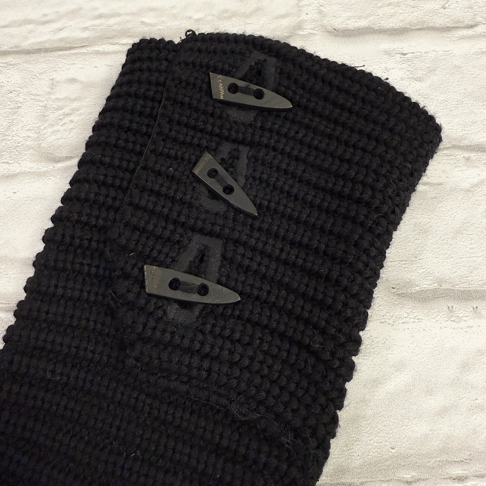 BEARPAW Black Classic Knitted Tall Three Button Boot Suede Heel Women's size 8 - Picture 4 of 14